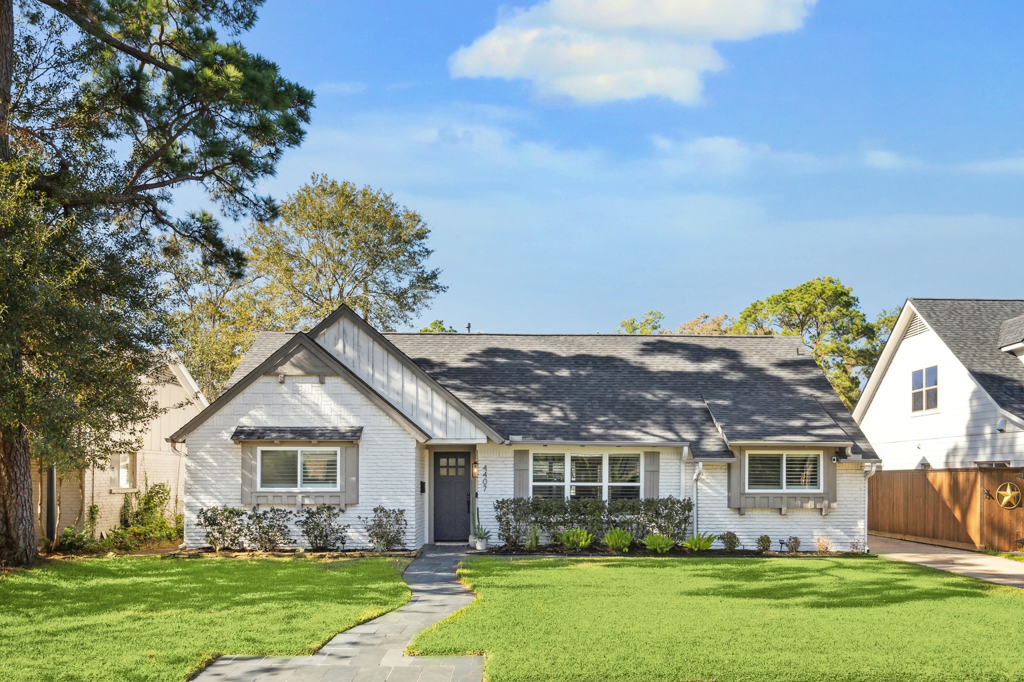 4407 Fallbrook Drive Houston TX 77018