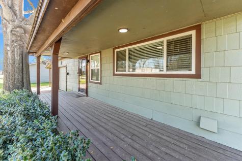 6 Lazy Bend Drive Huntsville TX 77320