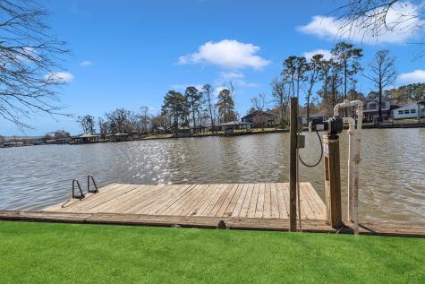 6 Lazy Bend Drive Huntsville TX 77320