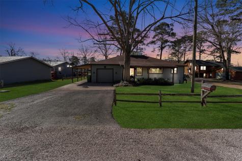 6 Lazy Bend Drive Huntsville TX 77320