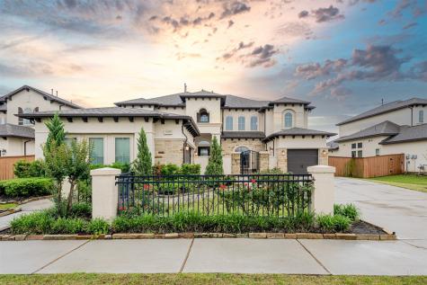 18319 Muscatelli Drive Richmond TX 77407