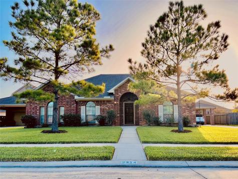 2314 Kofa Drive League City TX 77573