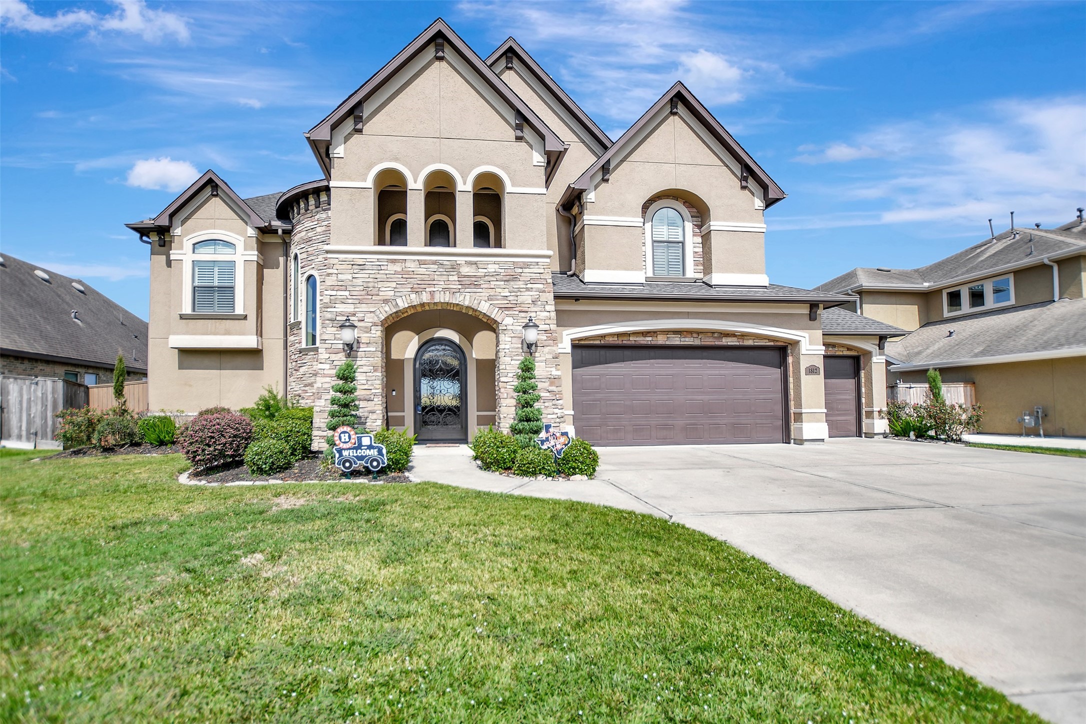 1812 Eagle Creek Drive Friendswood TX 77546
