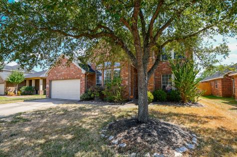 1815 Camden Landing Trail Fresno TX 77545