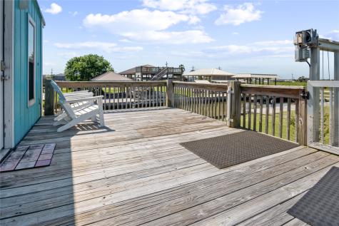 1106 Helen Dowdy Crystal Beach TX 77650