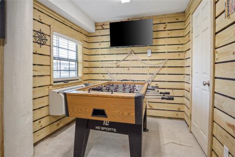 1106 Helen Dowdy Crystal Beach TX 77650