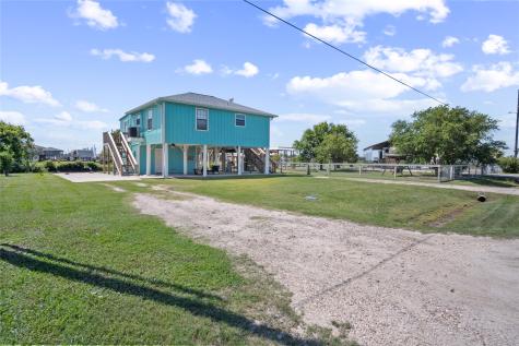 1106 Helen Dowdy Crystal Beach TX 77650