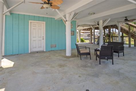 1106 Helen Dowdy Crystal Beach TX 77650