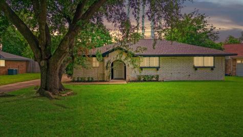 5003 Camden Lane Pearland TX 77584