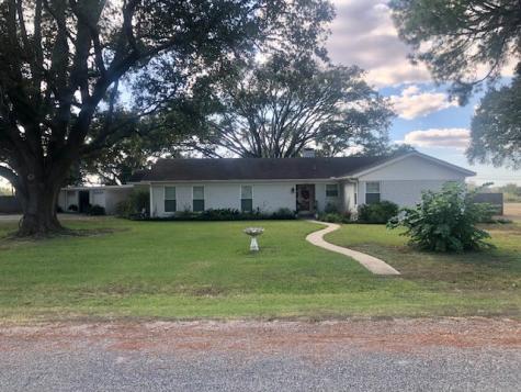 264 Frels Street El Campo TX 77437