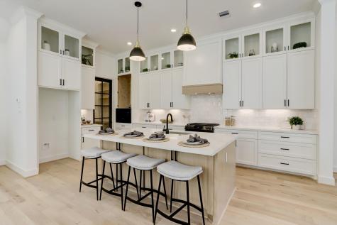 1609 W 25th Street Houston TX 77008