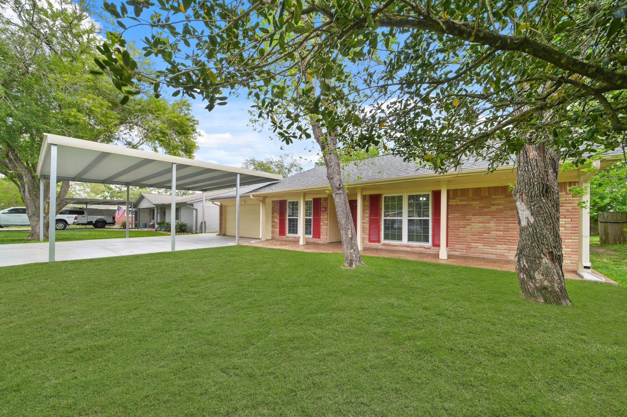 504 Moody Avenue League City TX 77573