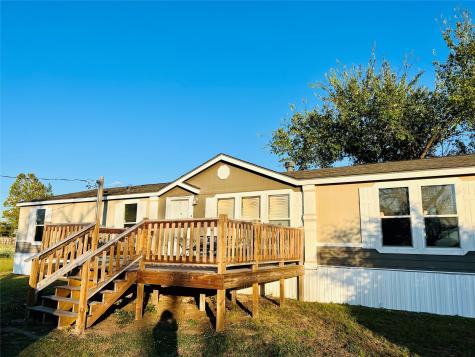 1015 Spruiell Street Jewett TX 75846