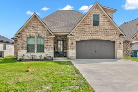 5115 Elk Run Circle Beaumont TX 77707