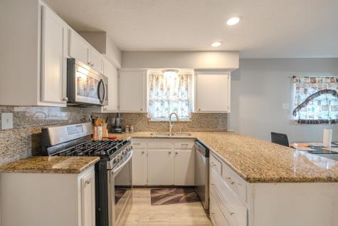 5637 Wood Creek Way Houston TX 77017