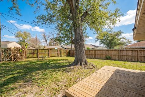 5637 Wood Creek Way Houston TX 77017