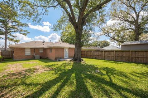 5637 Wood Creek Way Houston TX 77017