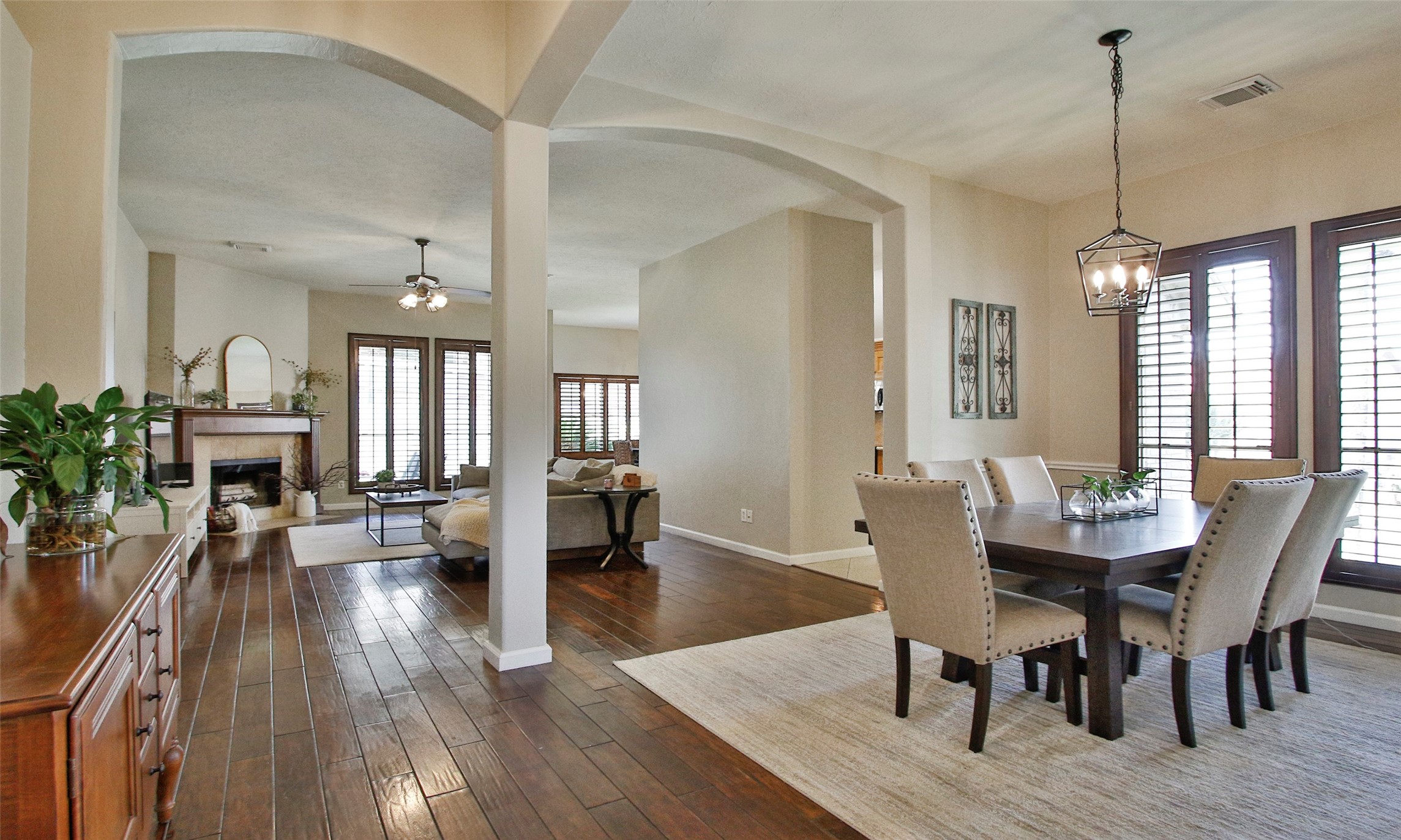 3741 Whisper Walk Montgomery TX 77356