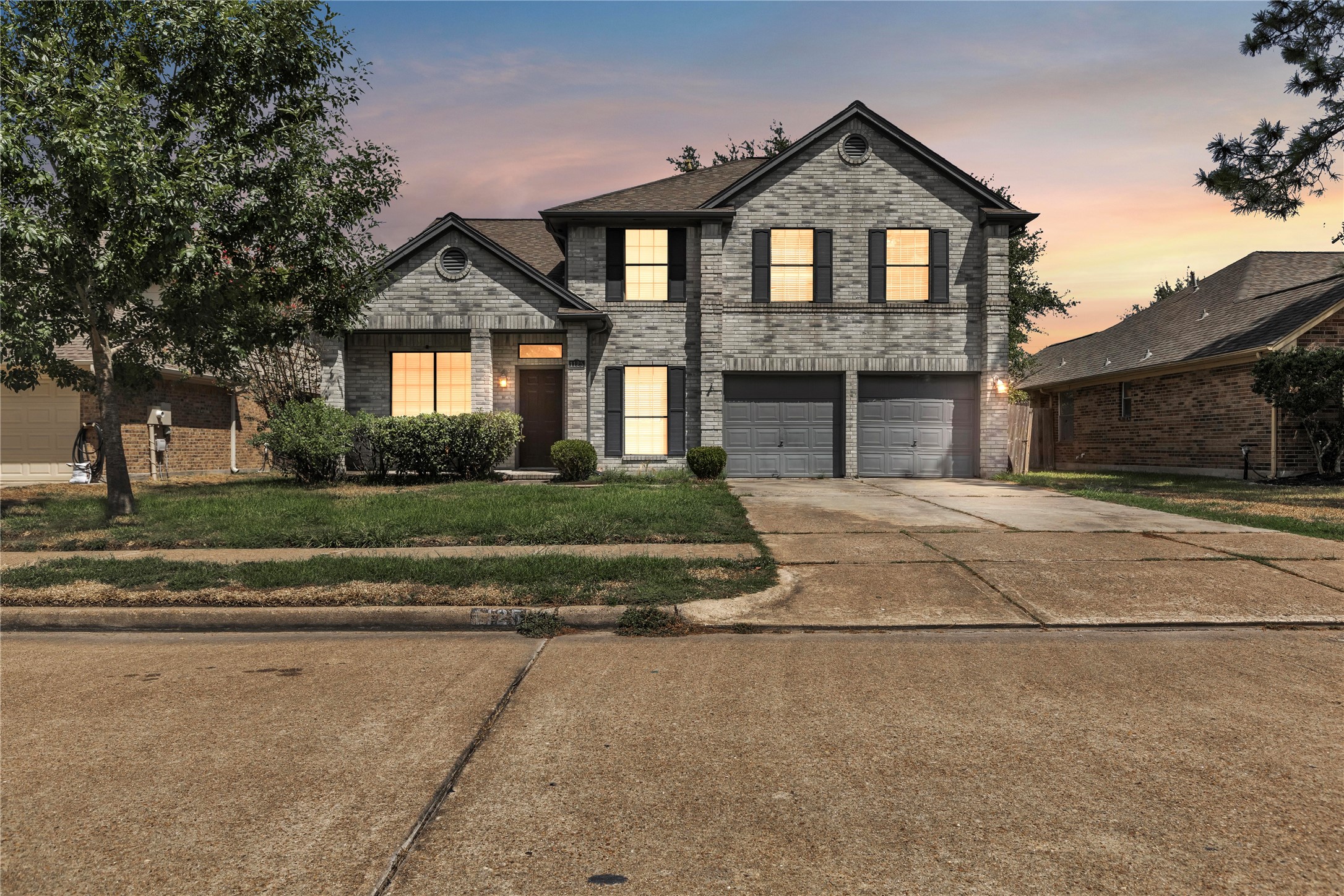 1125 Woodchase Drive Pearland TX 77581