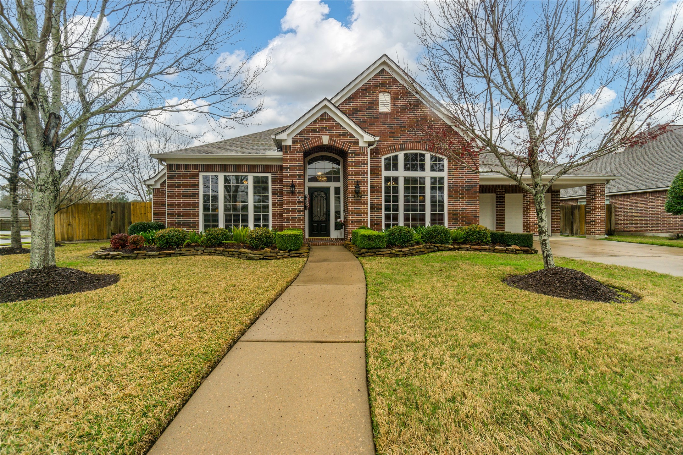 817 Mockingbird Lane Friendswood TX 77546