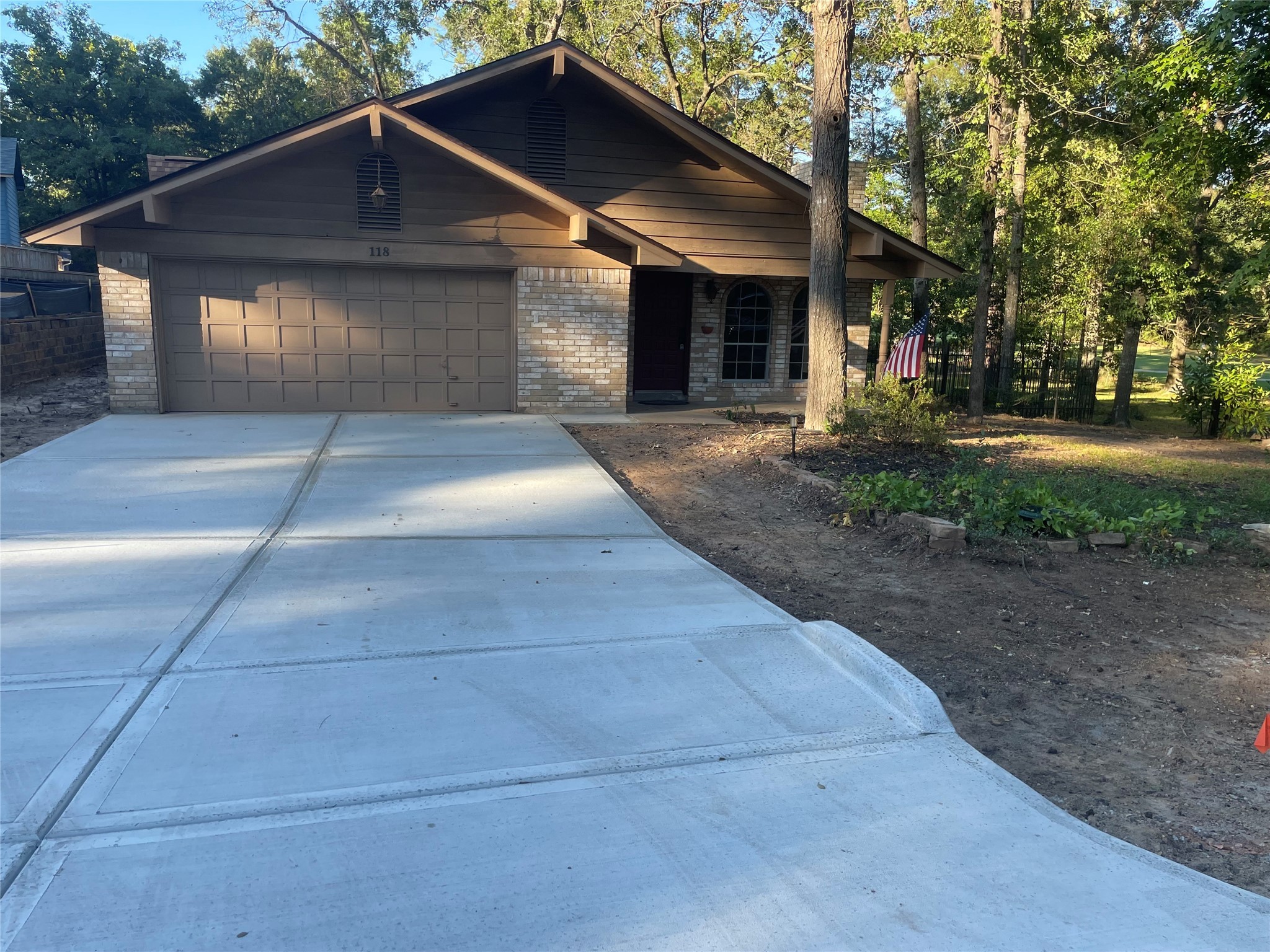118 Sun City Lane Conroe TX 77304