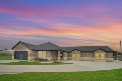 158 County Road 3550 Cleveland TX 77327