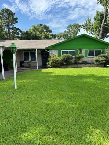 424 Zinn Drive Crosby TX 77532