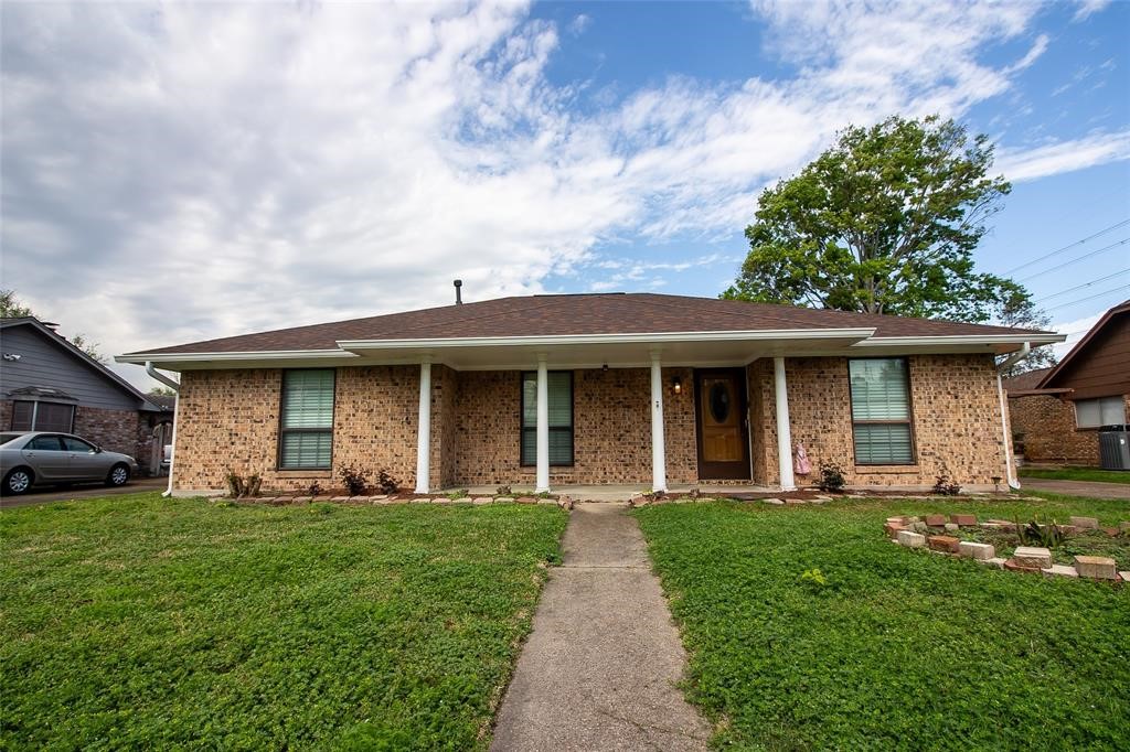 2222 W Shannon Street Deer Park TX 77536