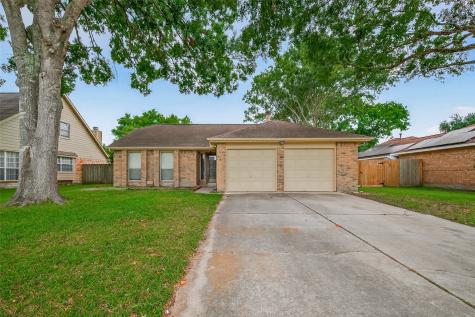 415 Starborrough Drive League City TX 77573