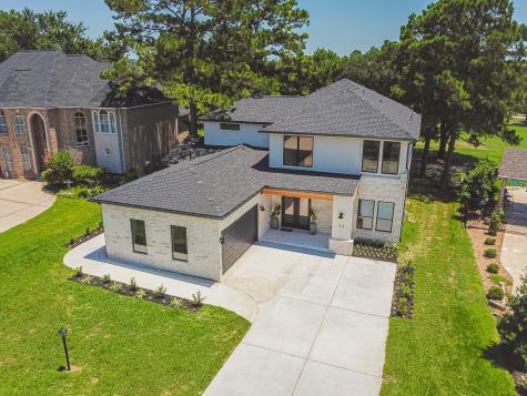 53 S Wind Drive Montgomery TX 77356