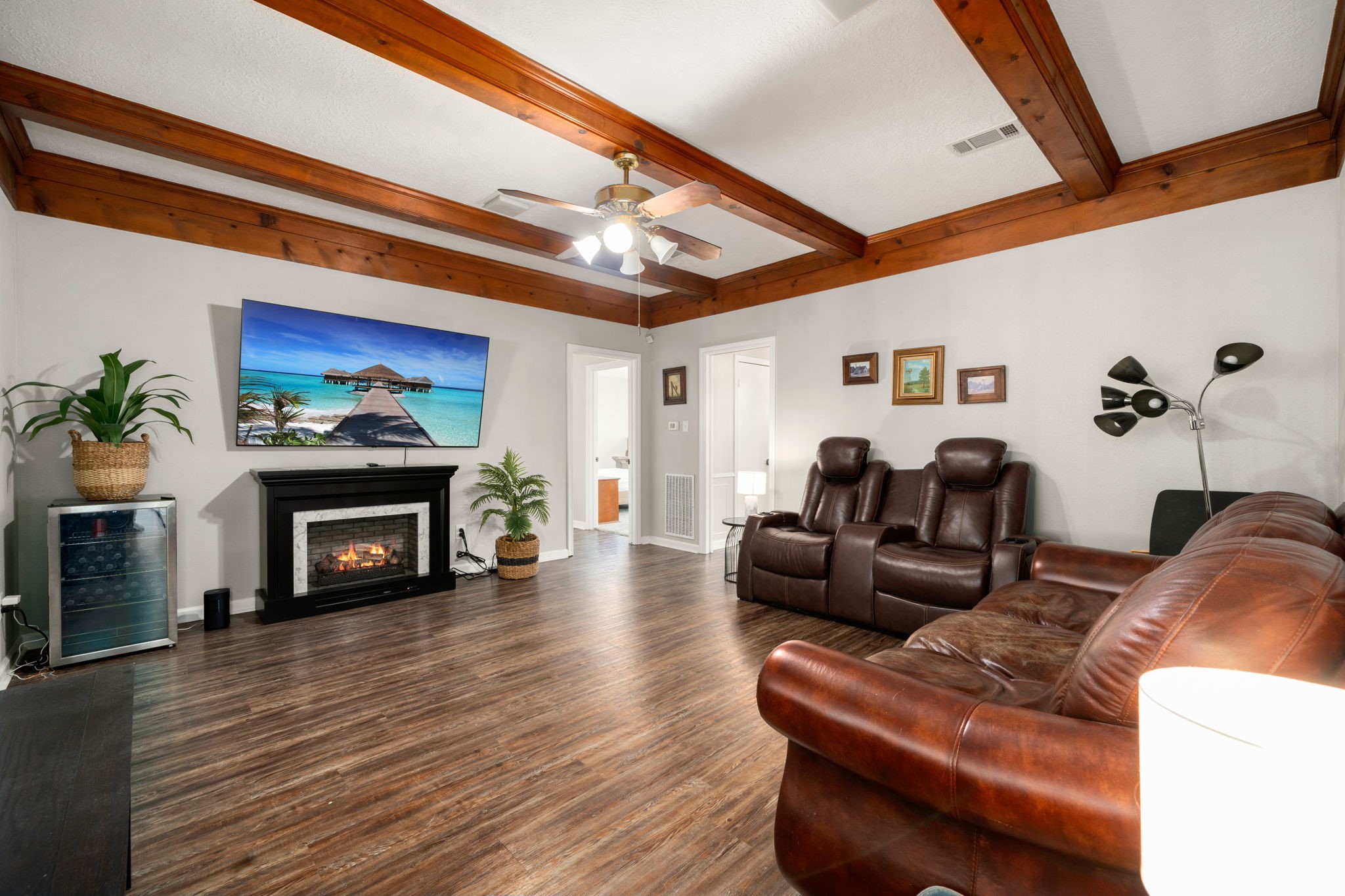 9 Bay Harbor Drive La Porte TX 77571