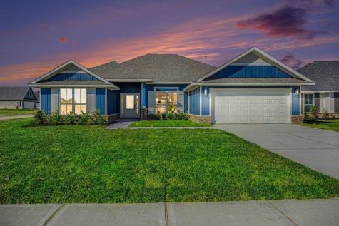 1 Keystone Court Angleton TX 77515