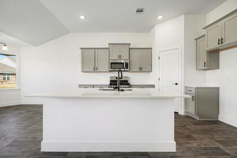 1 Keystone Court Angleton TX 77515