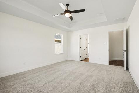 1 Keystone Court Angleton TX 77515