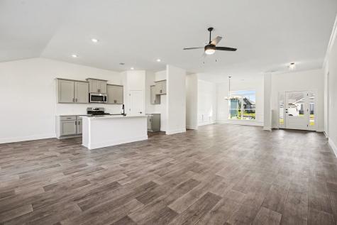 1 Keystone Court Angleton TX 77515