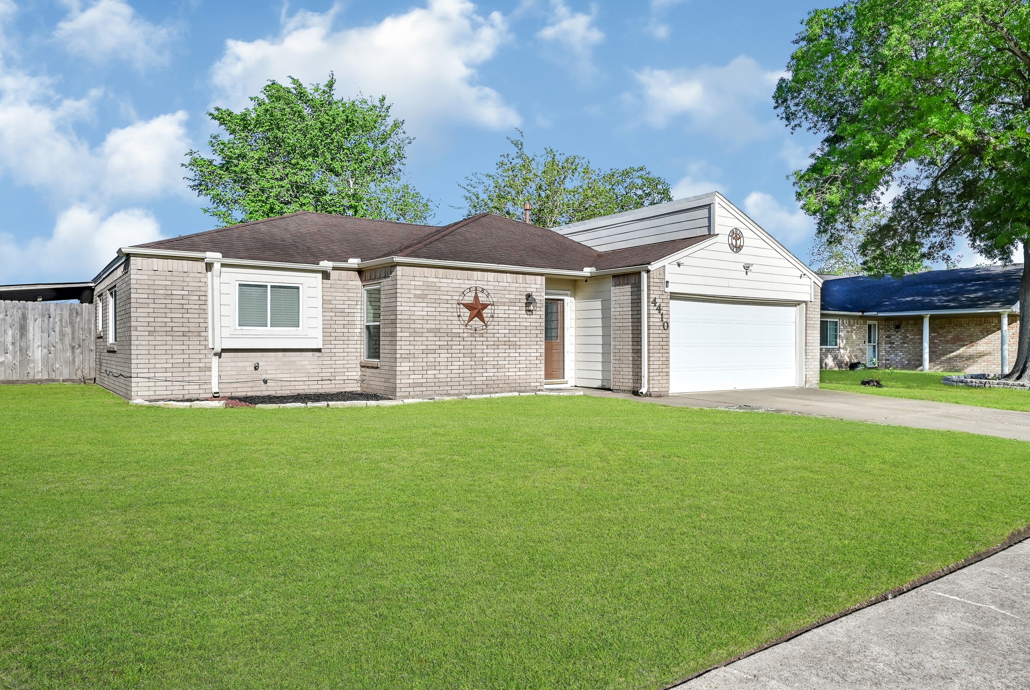 4410 W Grant Street Deer Park TX 77536