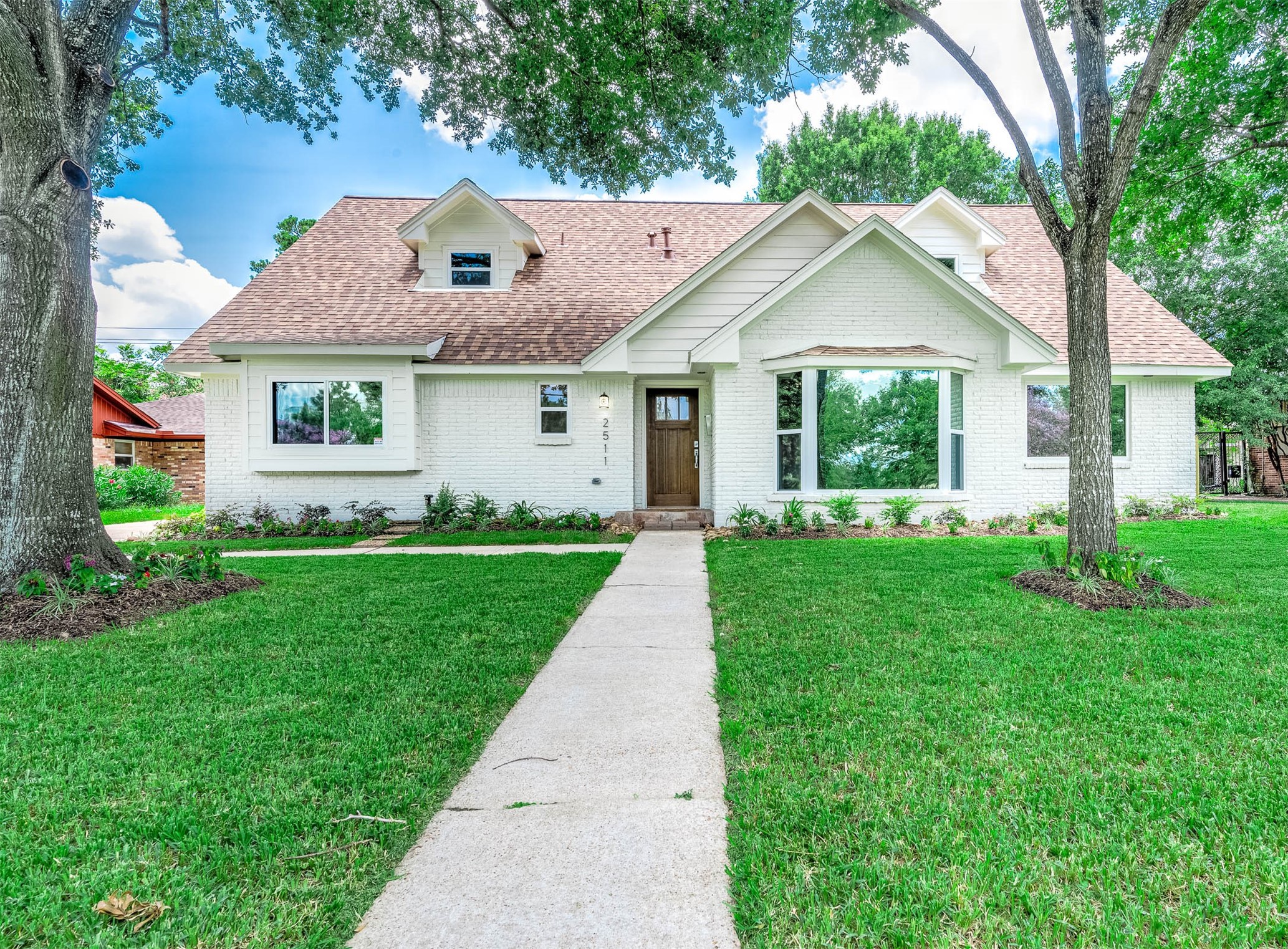 2511 W T C Jester Boulevard Houston TX 77008