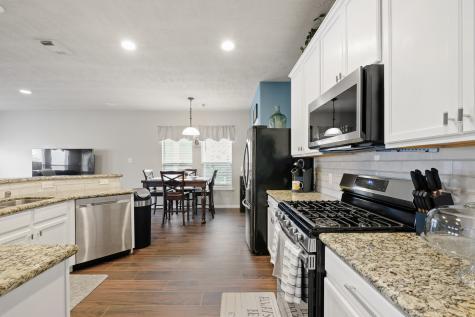 29 Huntington Bend Drive Manvel TX 77578