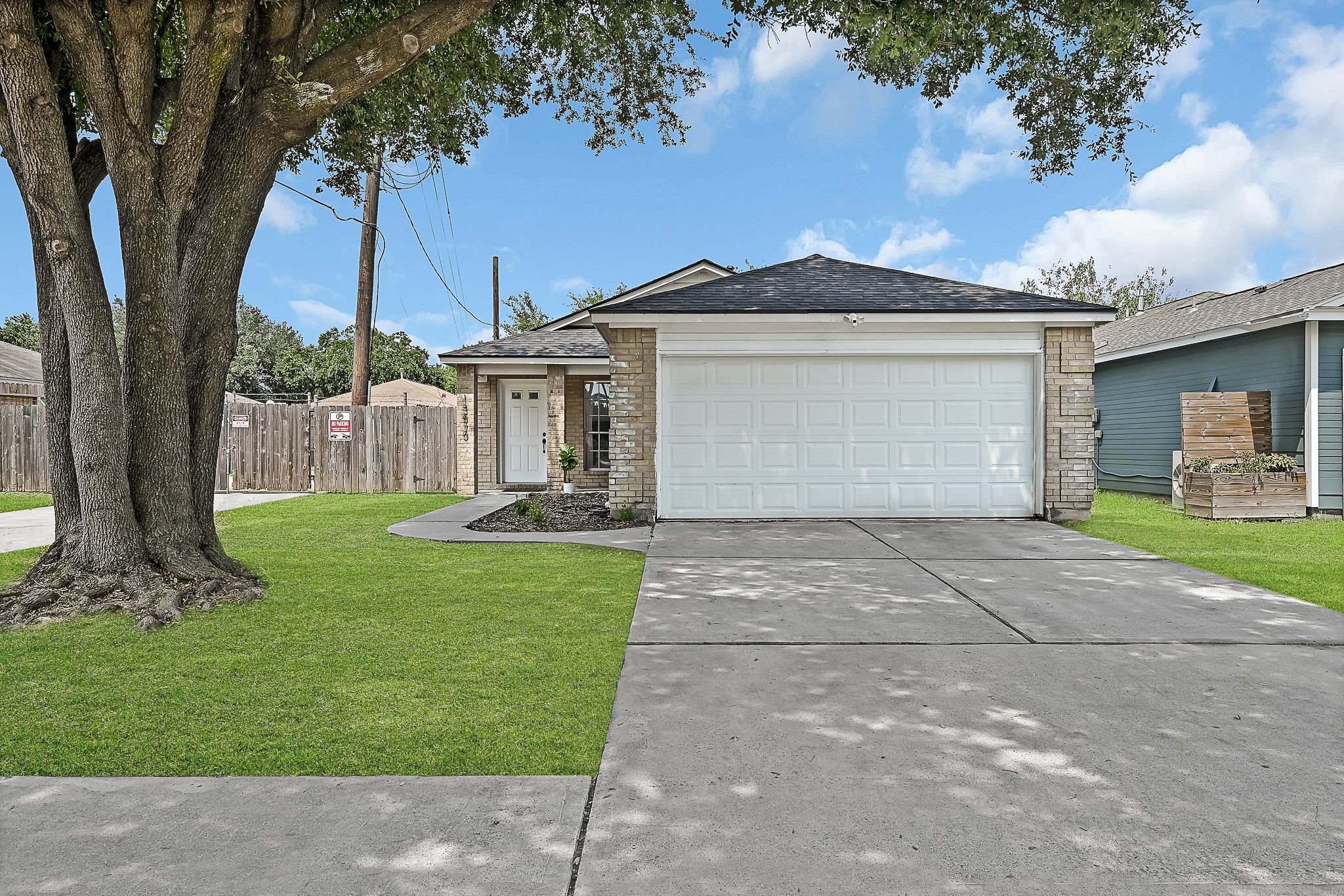 13670 Paxton Drive Houston TX 77014