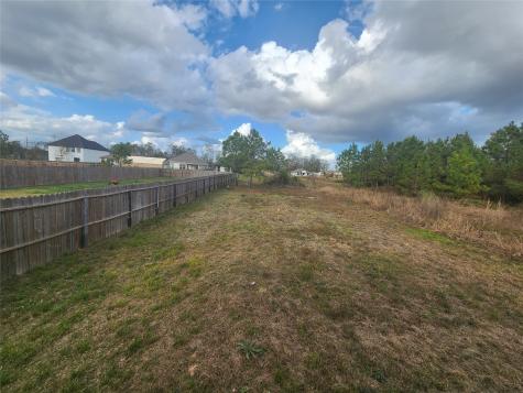 86 Road 5102 L Cleveland TX 77327