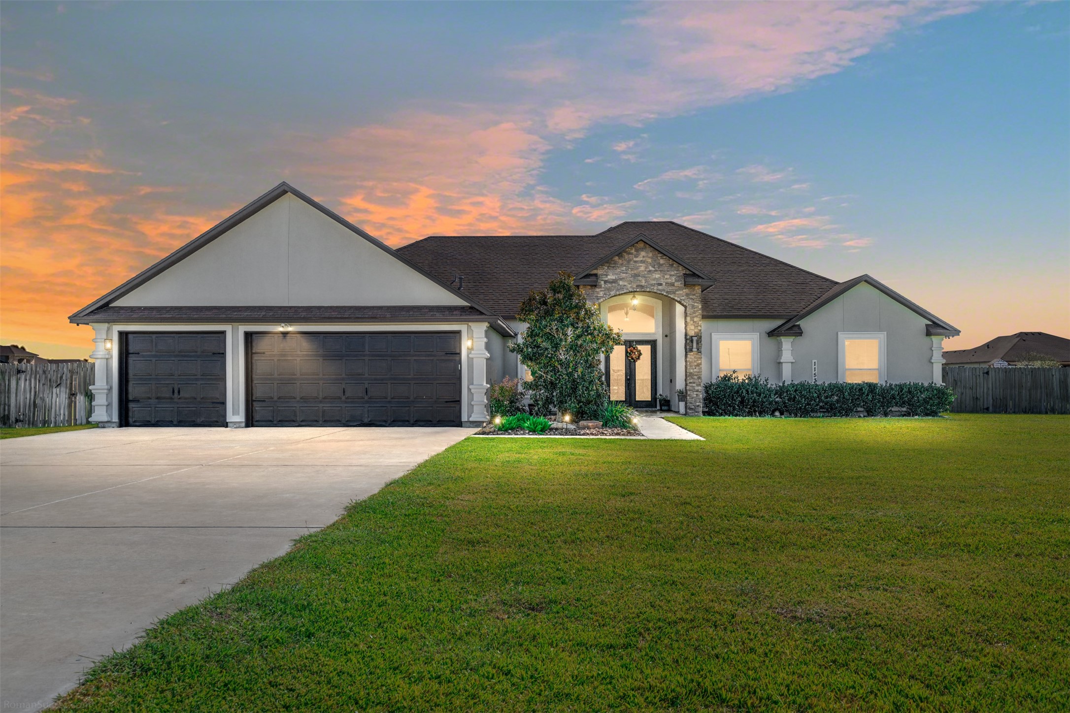 1153 Hyde Park Drive Corpus Christi TX 78415