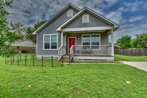 1102 Prairie Lea Street Brenham TX 77833