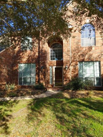 3903 Travis Lake Court Pearland TX 77581