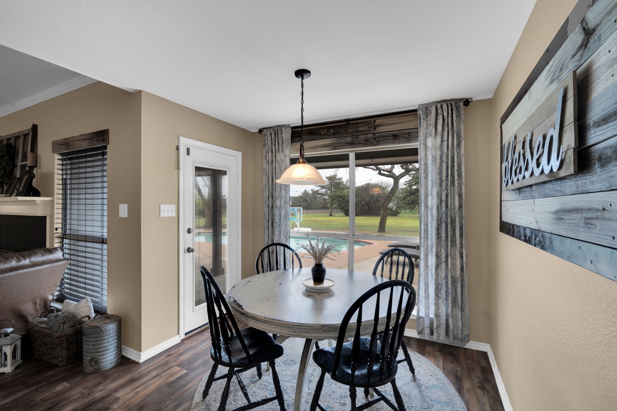 2621 Kaitlyn Court Midlothian TX 76065