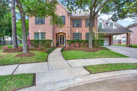 3011 Harvest Hill Drive Friendswood TX 77546