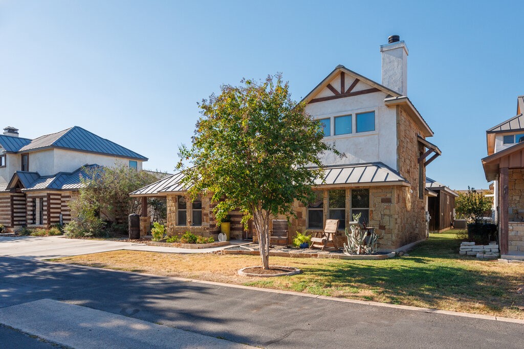 1682 Gruene Vineyard Crossing New Braunfels TX 78130