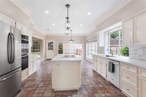 4107 Pebble Beach Drive League City TX 77573