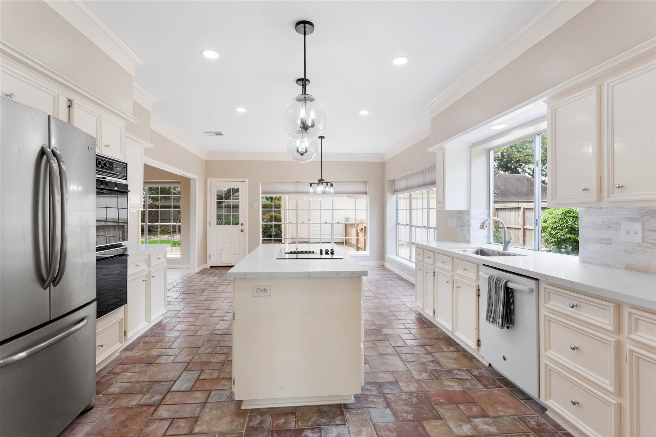 4107 Pebble Beach Drive League City TX 77573