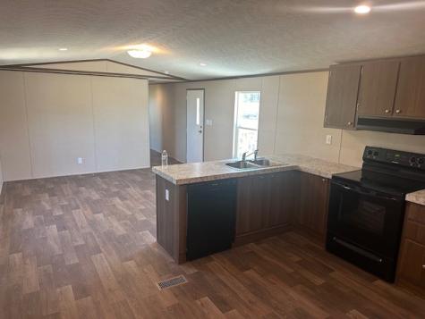 614 Cr 5253 Cleveland TX 77327