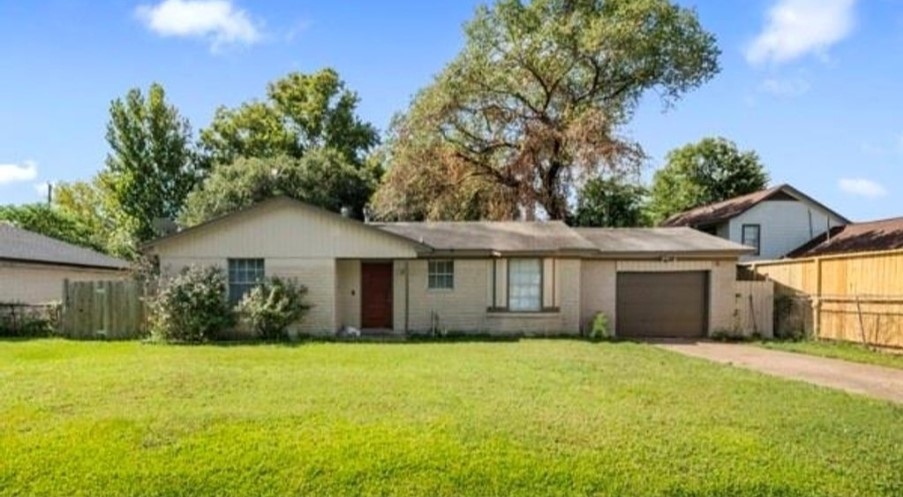 5830 Woodview Drive Houston TX 77396